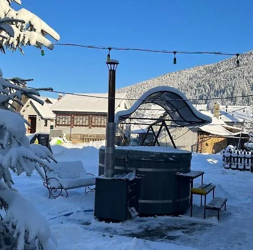 Lodge Dana